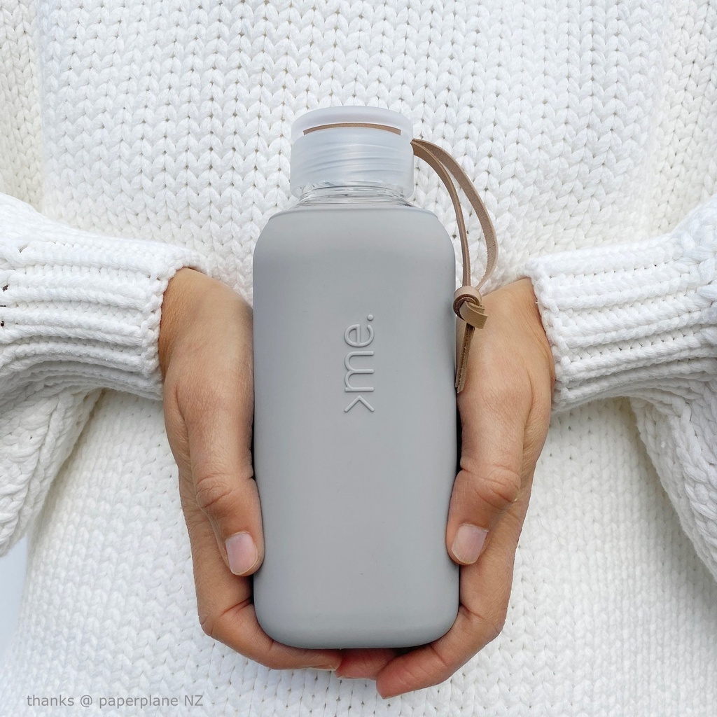 Squireme Y1 Glass Bottle with Silicone Sleeve 600ml (Mint Green)